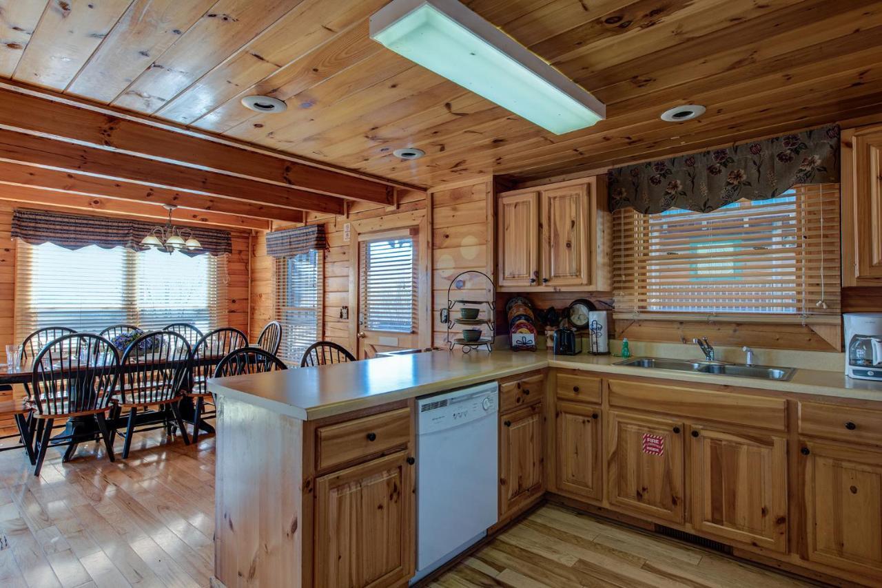 Aspens Envy Apartment Pigeon Forge Bagian luar foto